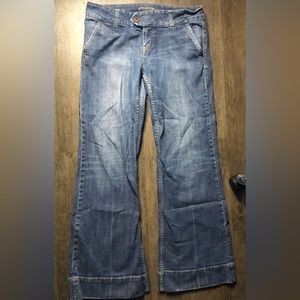 ⚡️Donating 4/30⚡️American Eagle Boot Cut Jeans • Y2K • Like New Condition